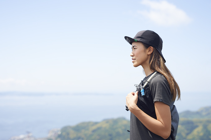One Bananaで楽しめる 気軽なトレイルランニングを Mountain Hardwear と 01 永山華奈 Mark One Bananaで楽しめる 気軽なトレイルランニングを Mountain Hardwear と 01 永山華奈 Mark